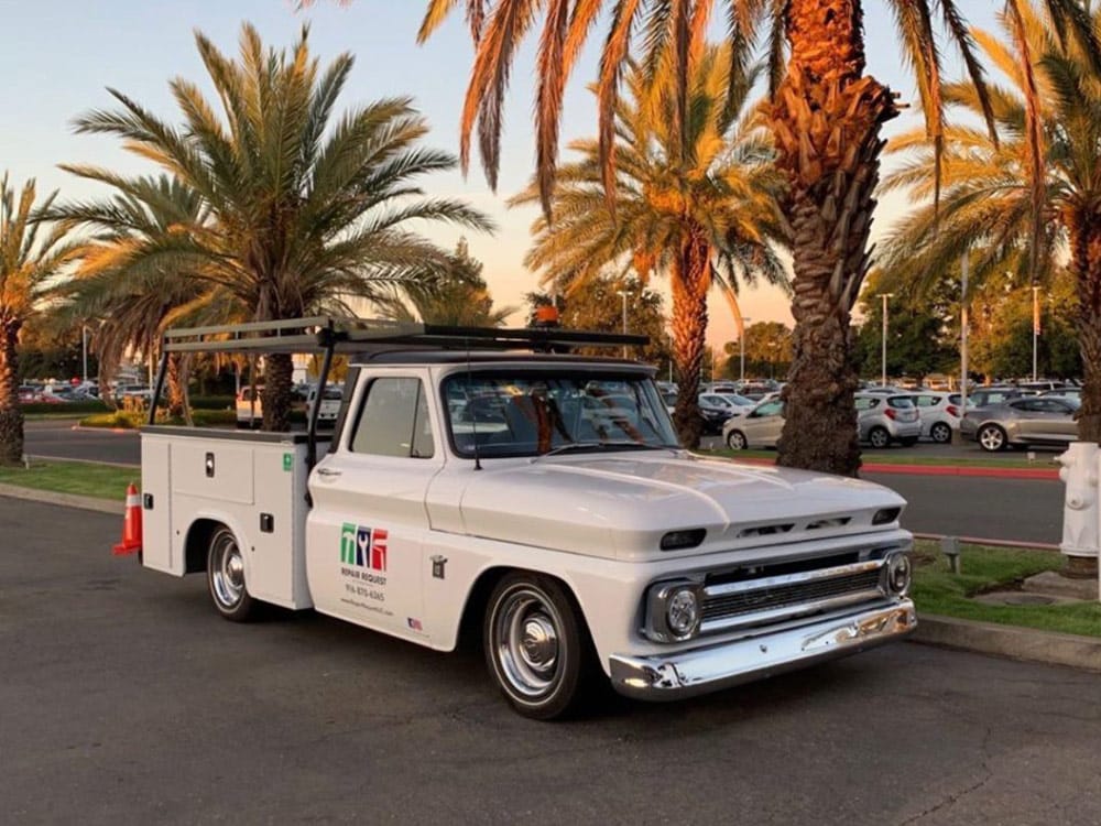 HANDYMAN’S CLASSIC TRUCK GETS CONTEMPORARY SERVICE BODY