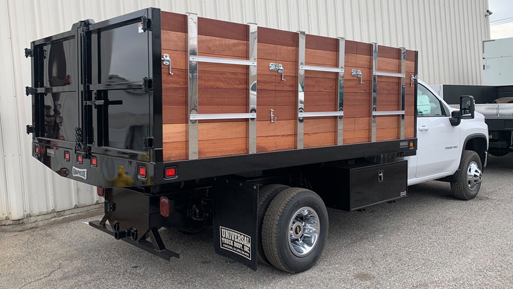 platform truck body with wood sides